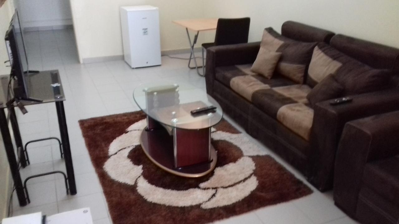 Aziz Residence داكاغْ المظهر الخارجي الصورة
